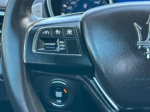 Used 2018 Maserati Ghibli GranLusso image 35