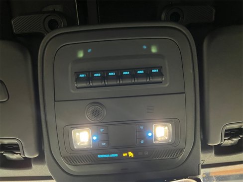 Used 2024 Ford Bronco Wildtrak image 35