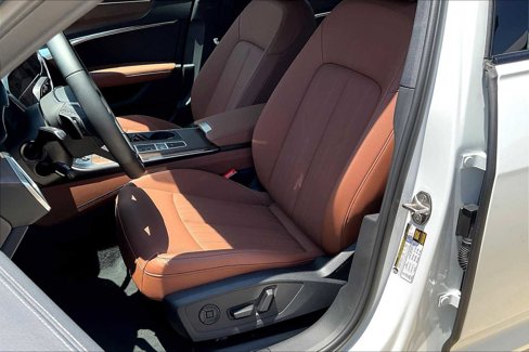 New 2025 Audi A6 Premium Plus image 9
