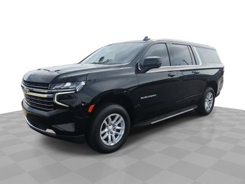 Certified 2022 Chevrolet Suburban LT w/ Luxury Package image 1