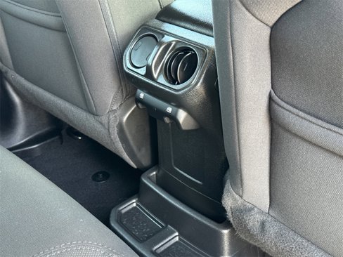 Used 2023 Jeep Wrangler Unlimited image 20