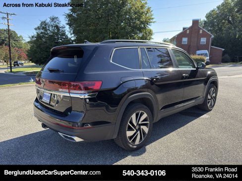 Used 2025 Volkswagen Atlas SE image 4