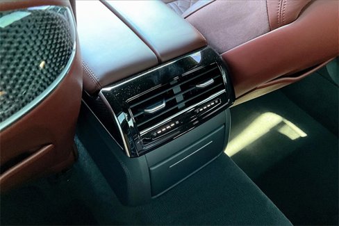 Used 2020 Audi S8 L w/ S8 Executive Package image 25