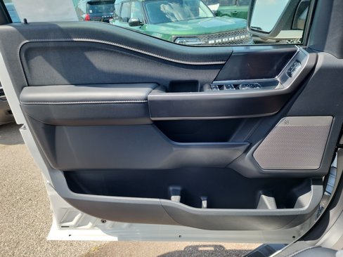 New 2025 Ford F150 Lariat image 9