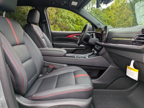 New 2026 Chevrolet Traverse RS w/ LPO, Floor Liner Package image 33