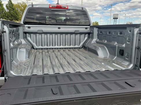 New 2026 GMC Canyon Elevation w/ Convenience Package image 15