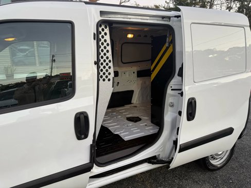 Used 2019 RAM ProMaster City Tradesman image 16