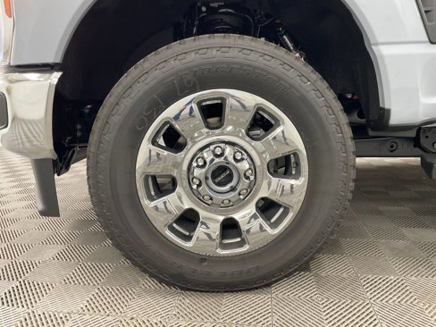 New 2026 Ford F250 Lariat image 11