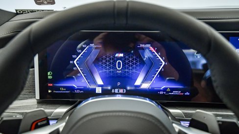 New 2026 BMW 740i w/ Premium Package image 29