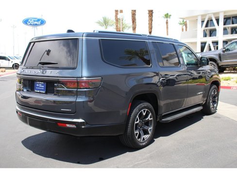 Used 2024 Jeep Wagoneer L Series III image 26