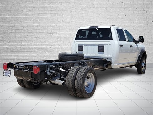 New 2025 RAM 5500 Tradesman image 4