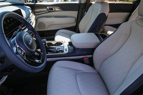 New 2026 Kia Carnival SX image 16