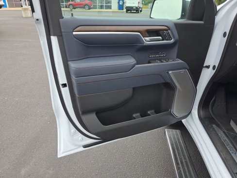 New 2026 Chevrolet Silverado 1500 High Country image 10