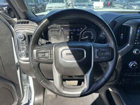 Certified 2023 GMC Sierra 3500 Denali w/ Technology Package image 27