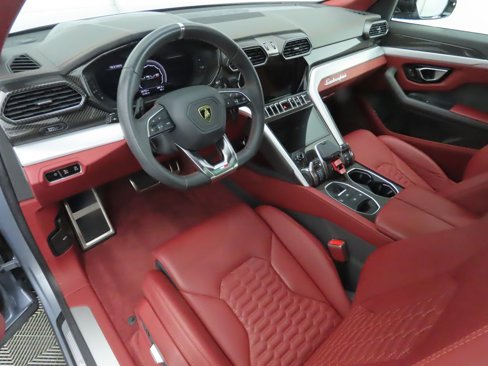 Used 2020 Lamborghini Urus image 9