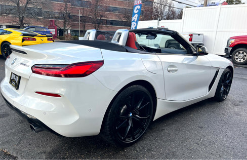 Used 2020 BMW Z4 sDrive30i w/ Premium Package image 12