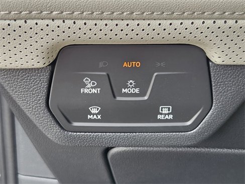 New 2025 Volkswagen Atlas Cross Sport SEL Premium R-Line image 21