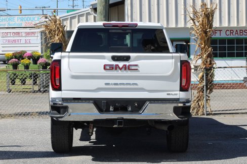 Used 2022 GMC Sierra 2500 SLT w/ SLT Premium Package image 7