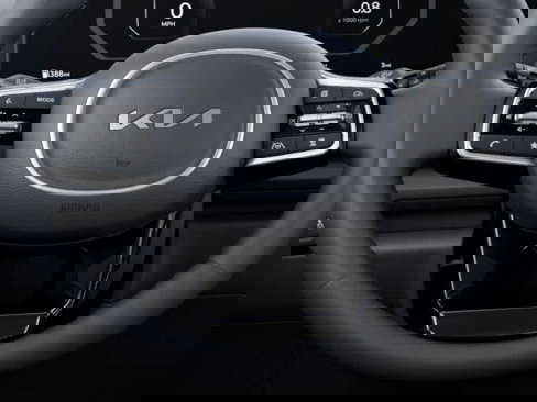 New 2026 Kia Carnival SX image 22