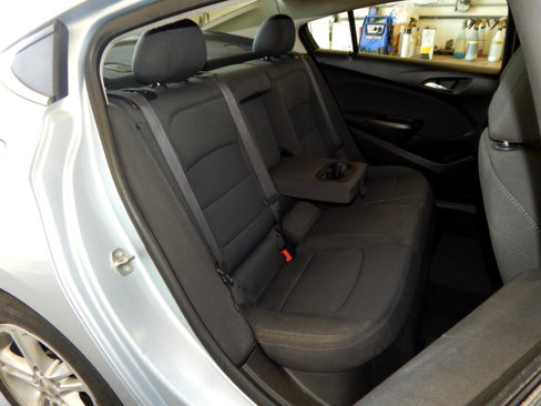 Used 2017 Chevrolet Cruze LT w/ Convenience Package image 21