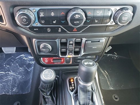 New 2025 Jeep Wrangler Willys image 29