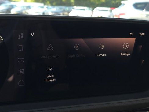 Used 2024 Buick Envista Avenir image 16