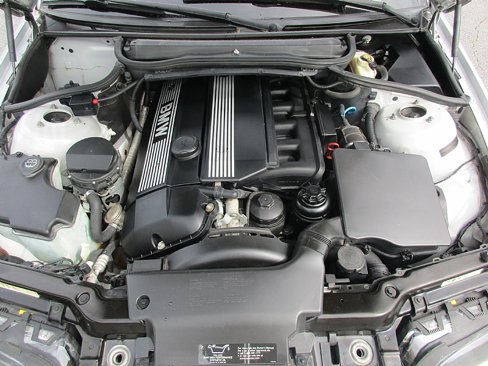 Used 2002 BMW 325i Sedan image 22