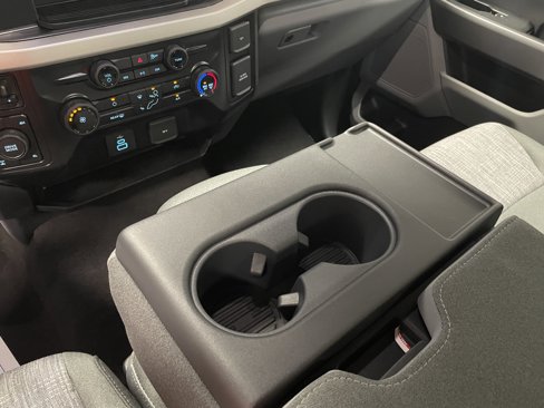 New 2026 Ford F350 XLT w/ FX4 Off-Road Package image 14