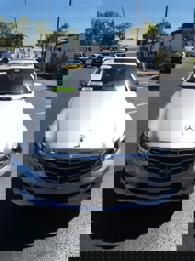 Used 2014 Mercedes-Benz E 350 Sedan image 5