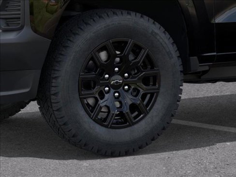 New 2025 Chevrolet Colorado W/T w/ WT Custom Package image 9