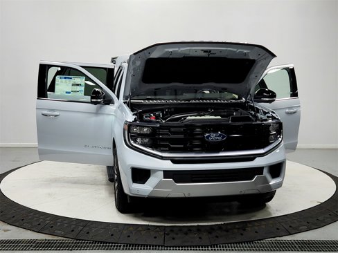 New 2025 Ford Expedition Platinum image 12