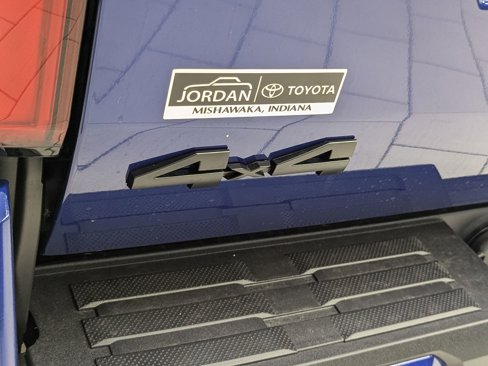 New 2025 Toyota Tacoma SR image 37