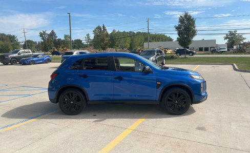 Used 2020 Mitsubishi Outlander Sport Black Edition image 5