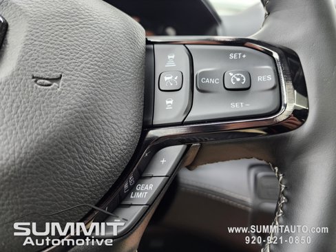 New 2025 RAM 2500 Limited image 17