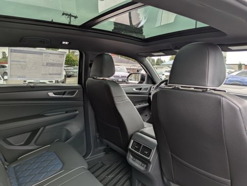 New 2026 Volkswagen Atlas Cross Sport SEL Premium R-Line image 37