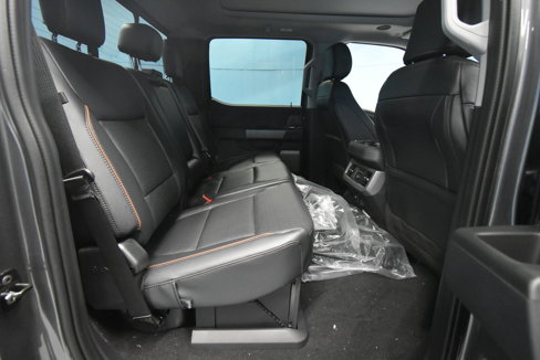 New 2025 Ford F250 Lariat w/ Lariat Ultimate Package image 22