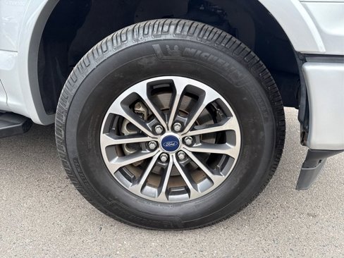 Used 2018 Ford F150 Lariat image 26