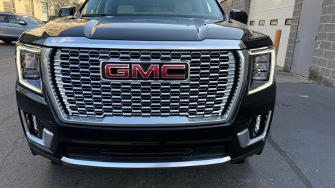 Used 2024 GMC Yukon Denali image 6