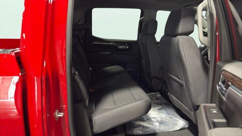 New 2026 GMC Sierra 1500 Elevation image 17