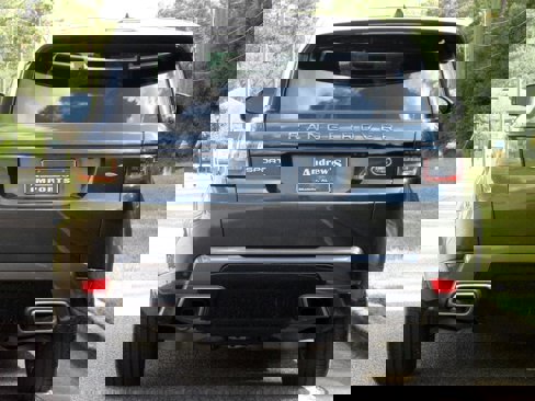 Used 2021 Land Rover Range Rover Sport HSE Silver Edition image 4