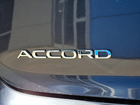 New 2025 Honda Accord SE image 13