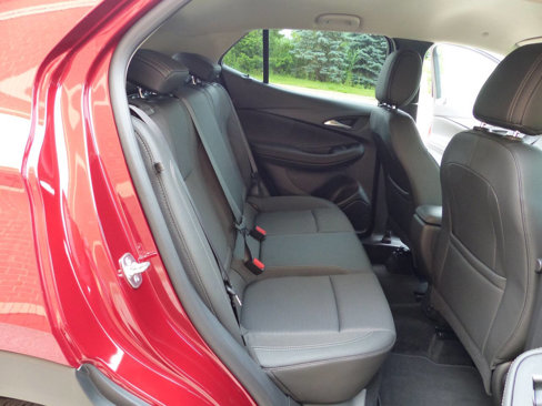 Used 2025 Buick Encore GX Preferred image 37