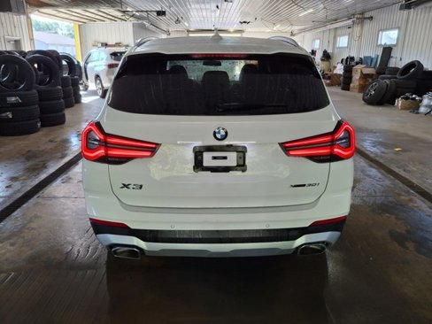 Used 2024 BMW X3 xDrive30i image 5