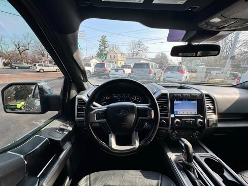 Used 2019 Ford F150 Platinum w/ Equipment Group 701A Luxury image 31