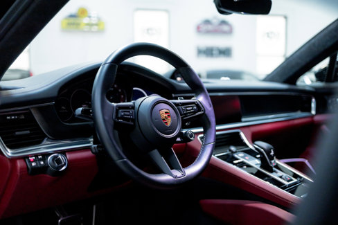 Used 2023 Porsche Panamera GTS image 54