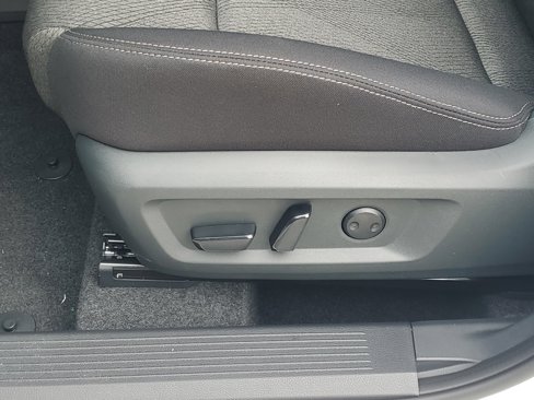 New 2026 Nissan Rogue SV image 13