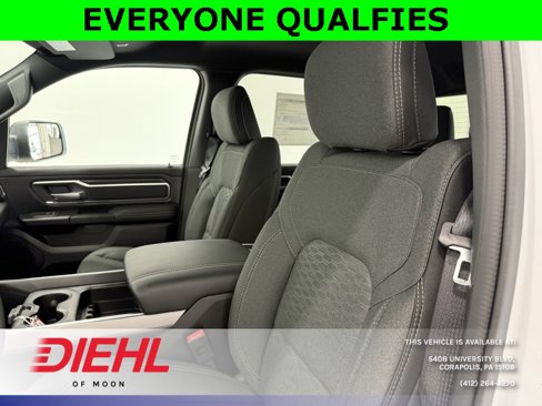 New 2026 RAM 1500 4x4 Crew Cab image 18
