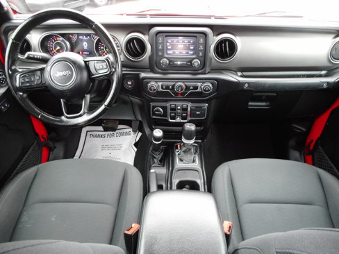 Used 2020 Jeep Gladiator Sport w/ Quick Order Package 24S image 18