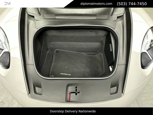Used 2024 Porsche 911 Carrera T w/ Sportdesign Package image 46