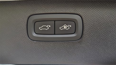 New 2025 Volvo XC90 T8 Plus w/ Protection Package Premier image 39